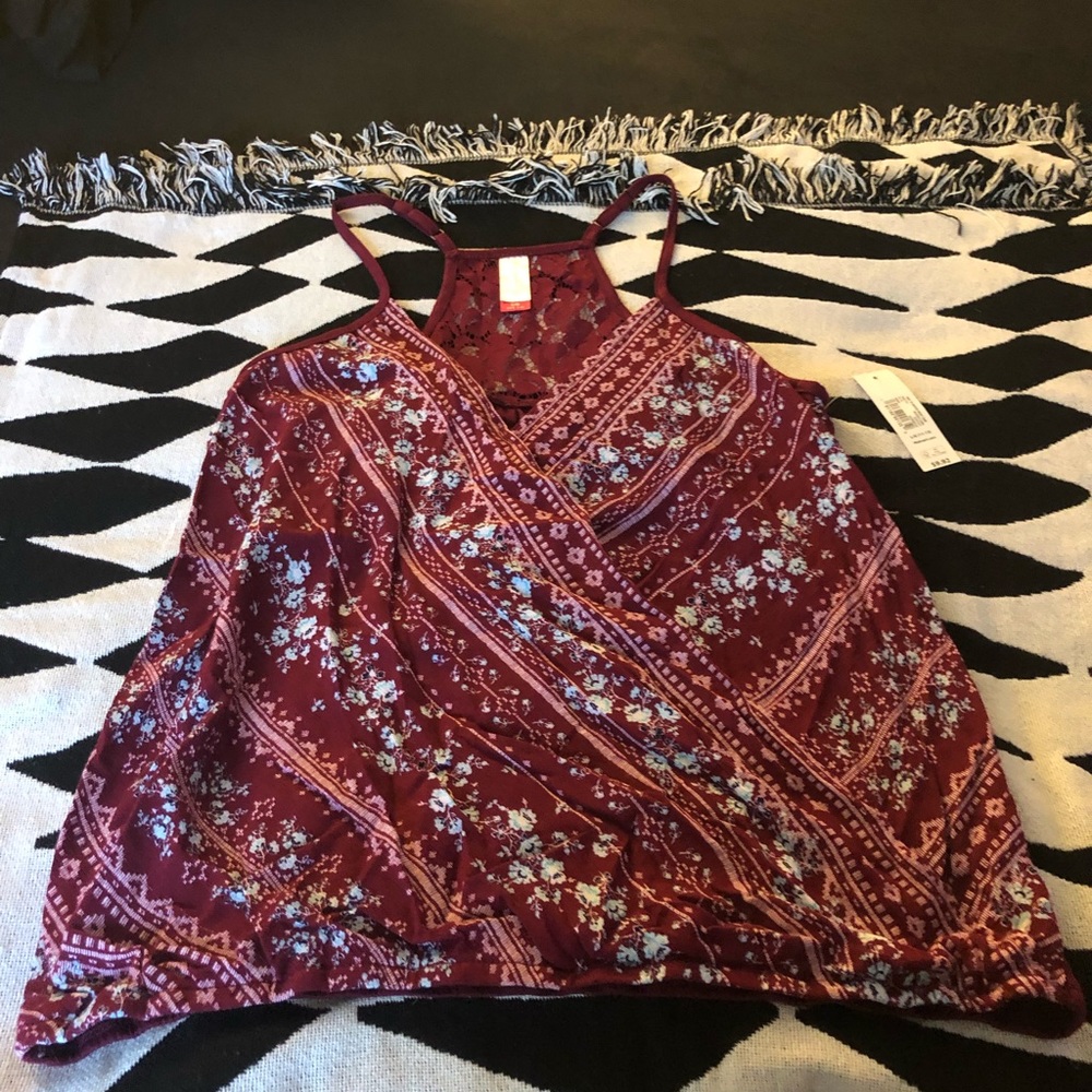 Blouse with flowers